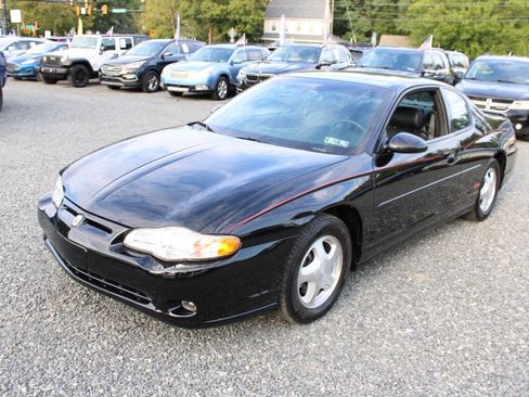 Used 2002 Chevrolet Monte Carlo SS w/ Preferred Equipment Group FWD image 2