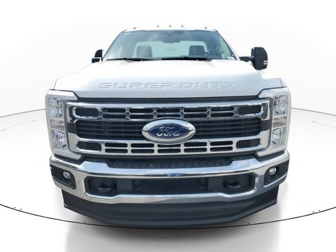 New 2024 Ford F350 XL w/ XL Chrome Package image 2