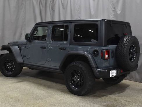 Used 2024 Jeep Wrangler Unlimited Sport AWD/4WD image 7
