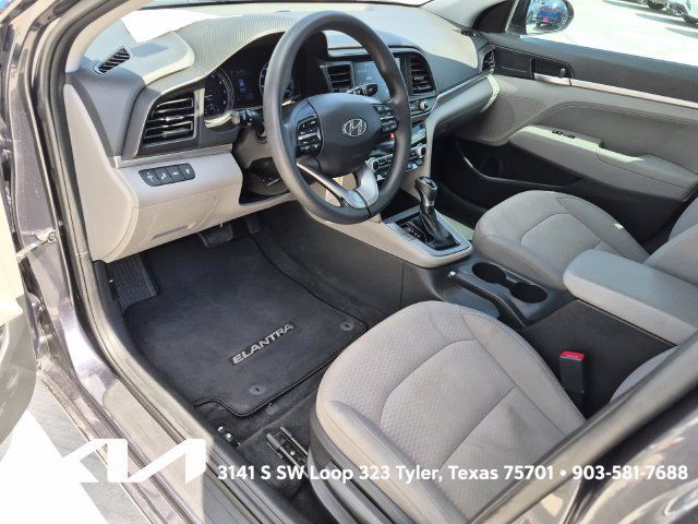 Used 2020 Hyundai Elantra SEL FWD image 16