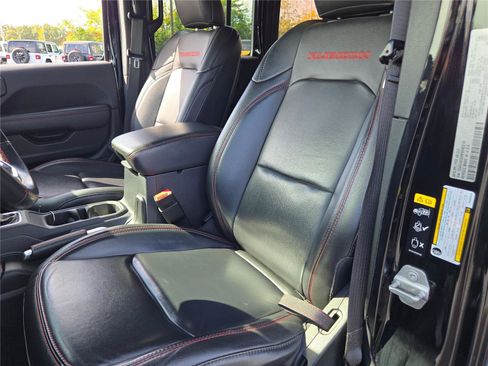 Certified 2021 Jeep Wrangler Unlimited Rubicon image 26