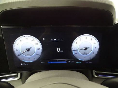 Used 2024 Hyundai Elantra SEL image 26