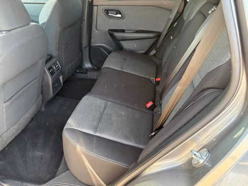 Certified 2021 Nissan Rogue SV image 35