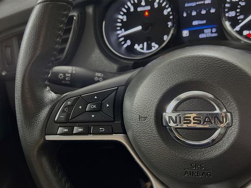 Used 2020 Nissan Rogue S w/ Special Edition Package FWD image 19