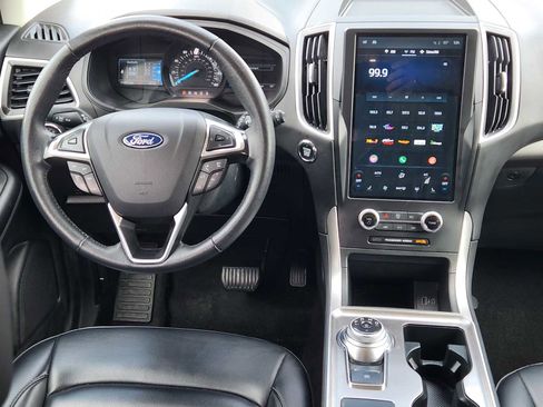 Used 2024 Ford Edge SEL image 26