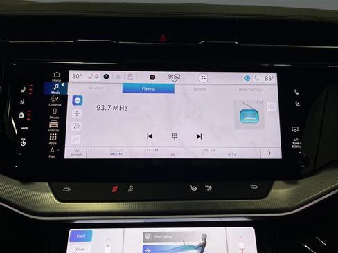 Used 2024 Jeep Wagoneer Launch Edition image 19