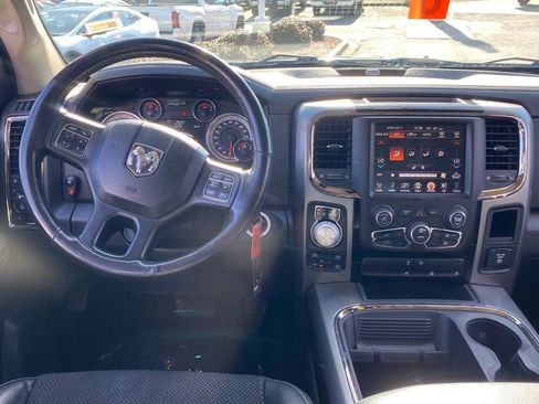 Used 2016 RAM 1500 Sport w/ Black Ram 1500 Sport Group image 9