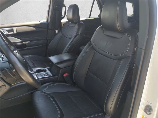 Certified 2024 Ford Explorer ST w/ Equipment Group 401A AWD/4WD image 17