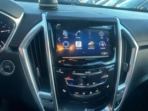 Used 2014 Cadillac SRX Luxury w/ Driver Awareness Package FWD image 22