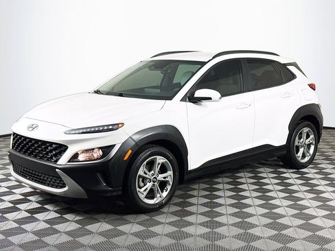 Used 2022 Hyundai Kona SEL image 4