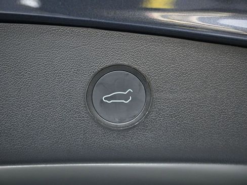 Used 2022 Tesla Model 3 Long Range image 15