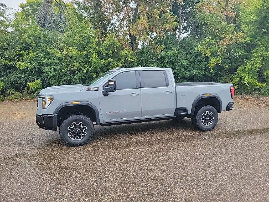 Used 2024 GMC Sierra 2500 AT4X AWD/4WD image 20