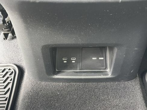 Used 2024 Volkswagen Atlas Cross Sport SEL Premium R-Line AWD/4WD image 24