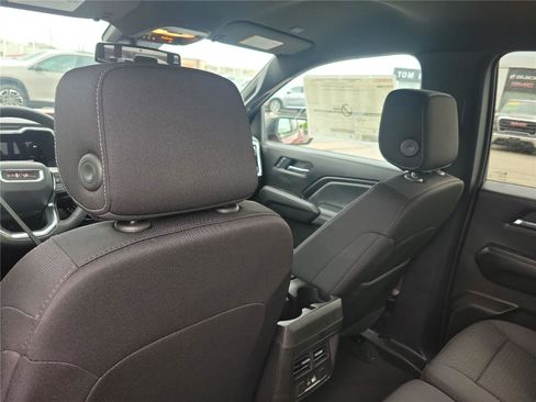 New 2026 GMC Canyon Elevation image 14