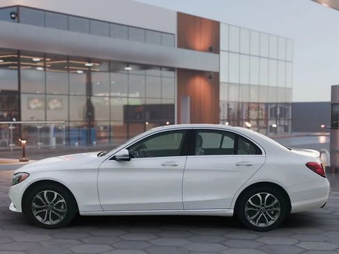 Used 2017 Mercedes-Benz C 300 4MATIC Sedan image 5