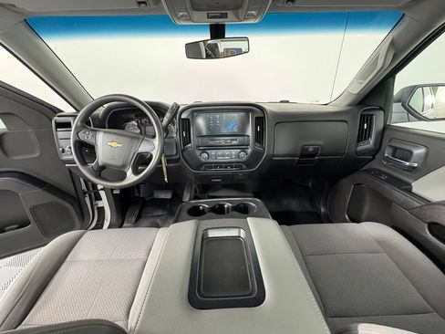 Used 2017 Chevrolet Silverado 1500 W/T AWD/4WD image 4