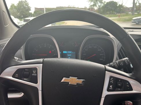 Used 2017 Chevrolet Equinox LT w/ Convenience Package FWD image 7