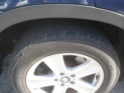 Used 2011 BMW X5 xDrive35d image 28