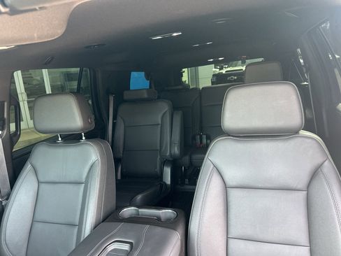 Used 2023 Chevrolet Tahoe Z71 w/ Z71 Off-Road Package image 24