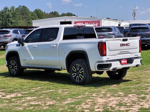 New 2026 GMC Sierra 1500 AT4 w/ AT4 Premium Package AWD/4WD image 4