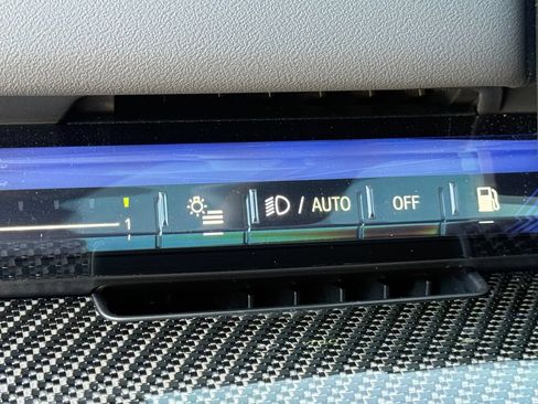 Used 2026 BMW M5 Touring w/ M Driver's Package AWD/4WD image 31
