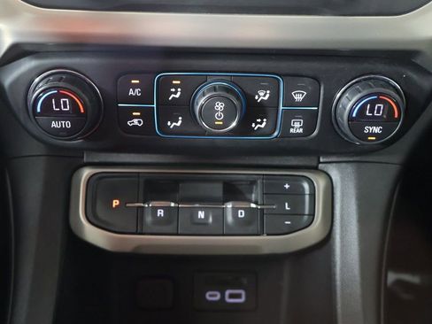 Used 2021 GMC Acadia Denali w/ Denali Technology Package FWD image 54