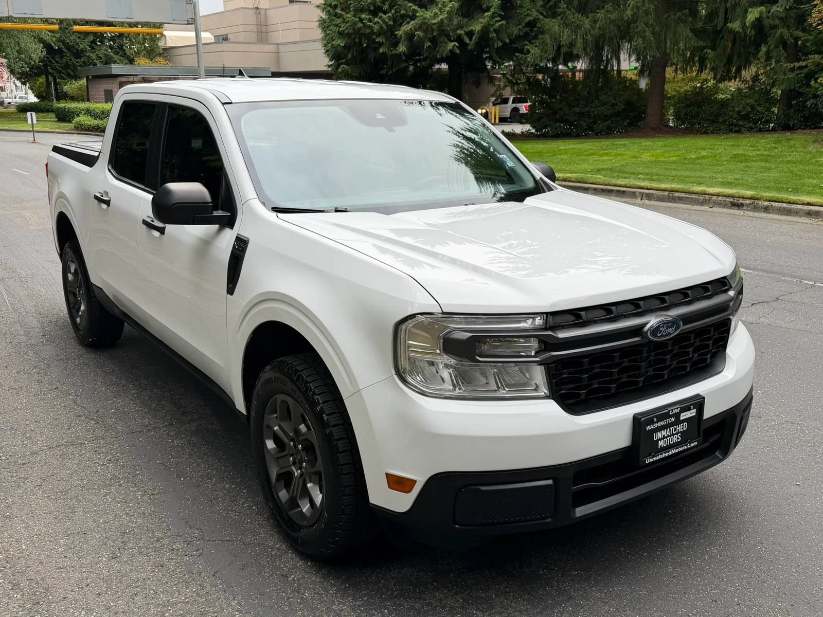 Used 2022 Ford Maverick XLT FWD image 6