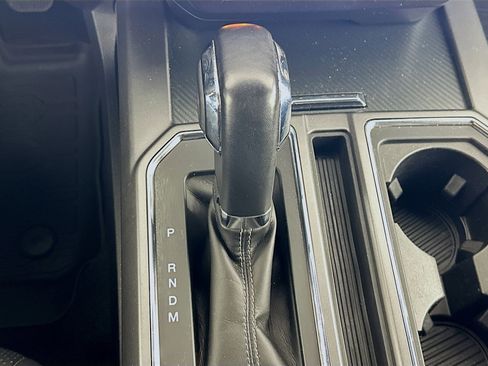 Used 2019 Ford F150 XLT w/ Equipment Group 302A Luxury AWD/4WD image 24