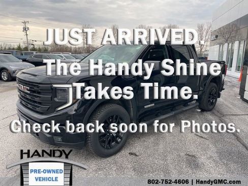 Used 2024 GMC Sierra 1500 Elevation image 2