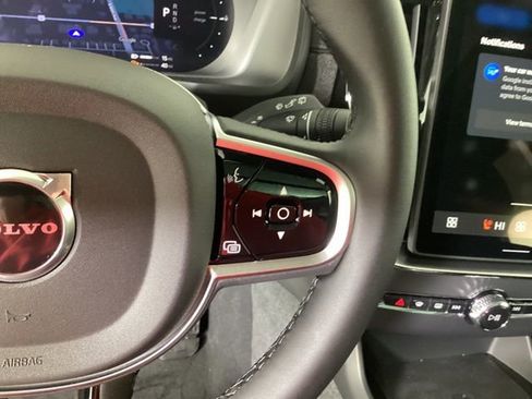 New 2026 Volvo XC90 T8 Ultra w/ Protection Package image 23