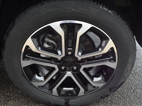 Used 2022 Jeep Compass Limited image 41