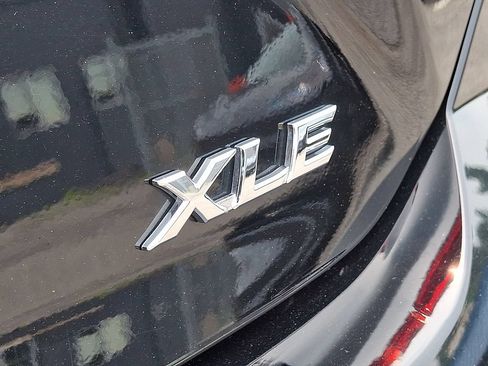 Used 2025 Toyota Camry XLE w/ Premium Plus Package FWD image 32