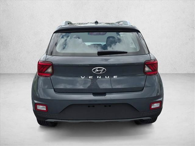 New 2026 Hyundai Venue SEL FWD image 5