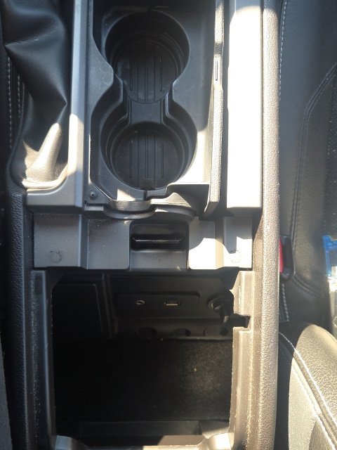Used 2010 Ford Mustang Coupe RWD image 25