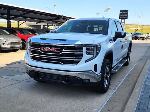 New 2026 GMC Sierra 1500 SLT w/ SLT Premium Plus Package image 8
