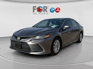 Used 2021 Toyota Camry LE video 1