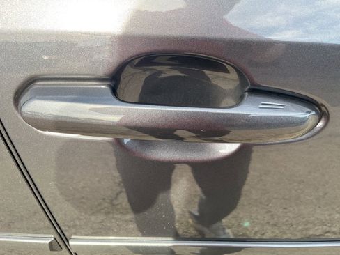 Used 2025 Toyota RAV4 XLE w/ Convenience Package image 50