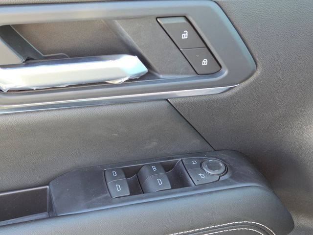 New 2027 GMC Terrain Elevation w/ LPO, Floor Liner Package FWD image 23