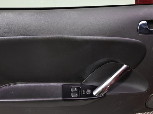 Used 2008 Saturn Sky w/ Premium Trim Package image 18