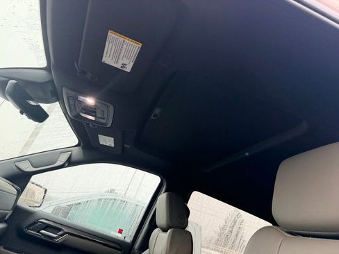 New 2026 Chevrolet Silverado 1500 ZR2 image 32