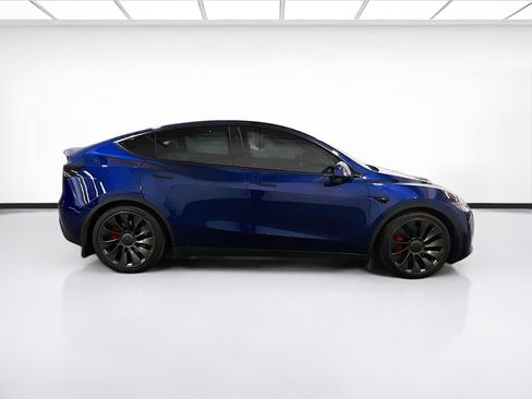 Used 2023 Tesla Model Y Performance AWD/4WD image 23