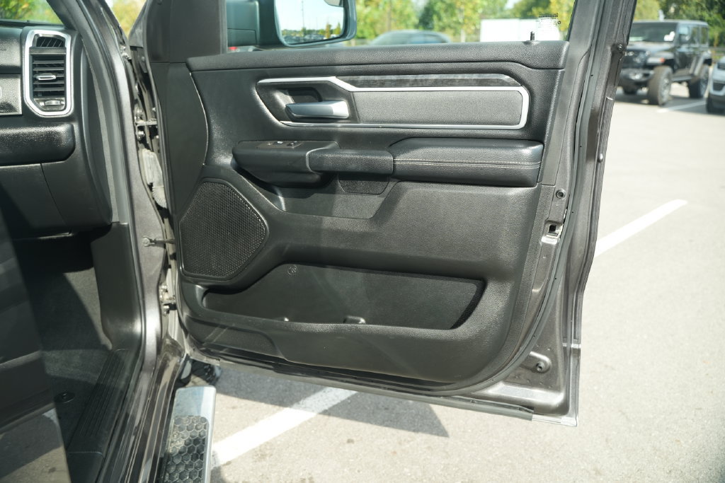 Used 2021 RAM 1500 Big Horn AWD/4WD image 22