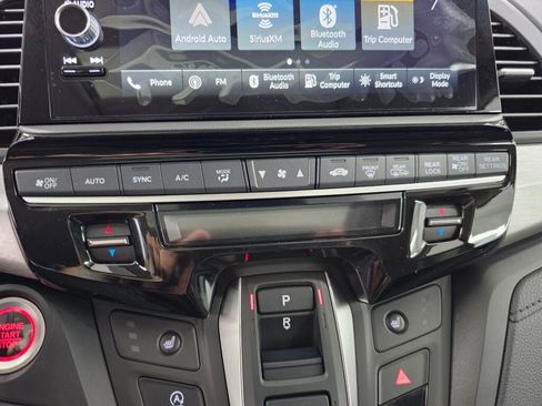 New 2026 Honda Odyssey EX-L image 18