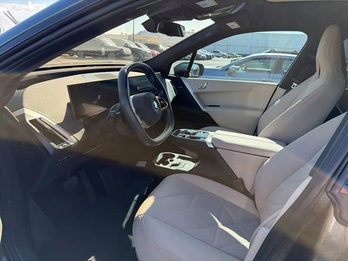 Used 2024 BMW iX xDrive50 w/ Convenience Package AWD/4WD image 8