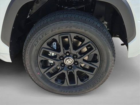 New 2026 Toyota Tundra Limited AWD/4WD image 9