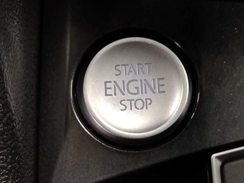 Used 2020 Volkswagen Tiguan SEL Premium R-Line image 40