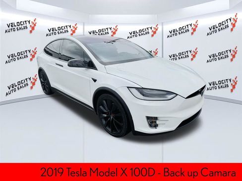 Used 2019 Tesla Model X 100D image 1