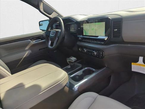 Used 2024 GMC Sierra 1500 SLT w/ SLT Convenience Package image 15