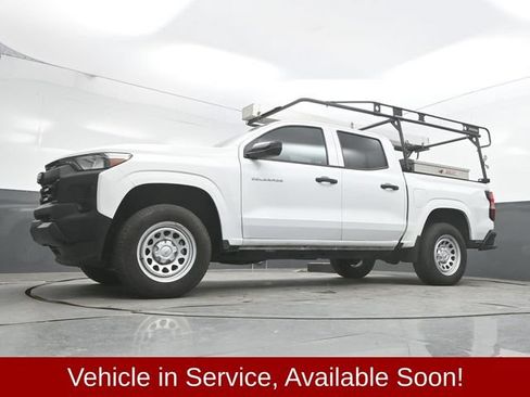 Used 2024 Chevrolet Colorado W/T w/ Safety Package RWD image 30