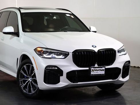Used 2020 BMW X5 xDrive40i w/ M Sport Package image 6